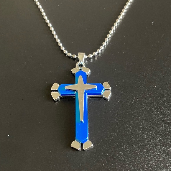 Blue silver cross necklace for men - Picture 7 of 9